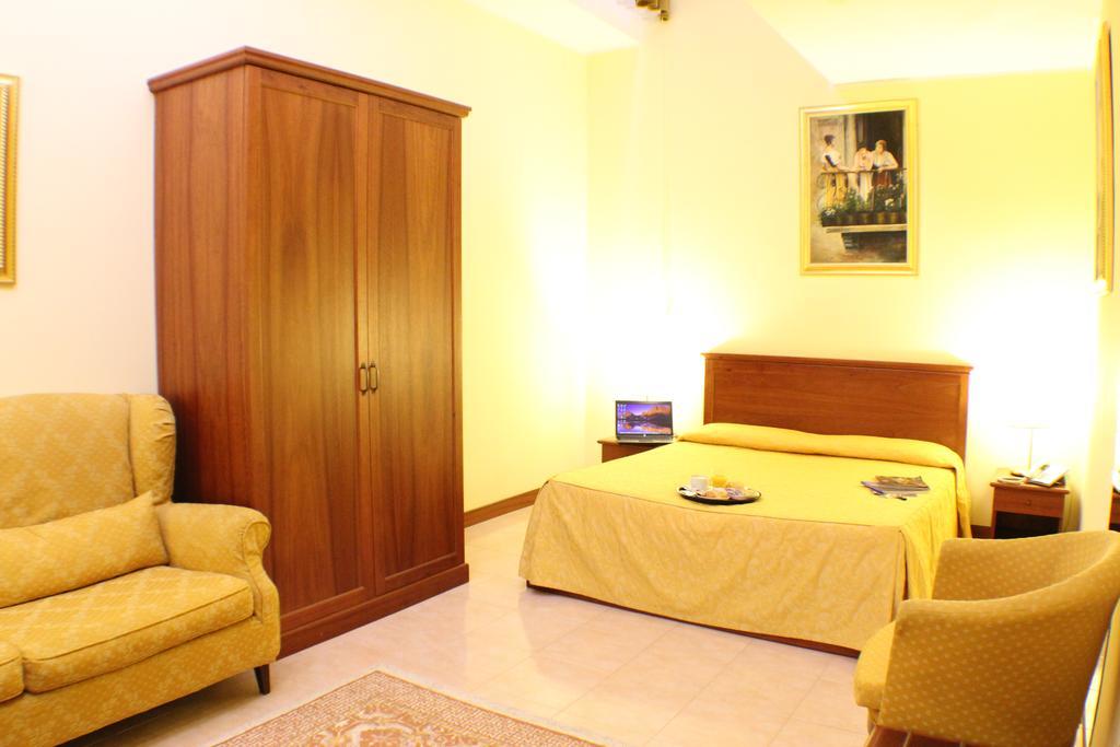 Certosa Hotel Milan Luaran gambar