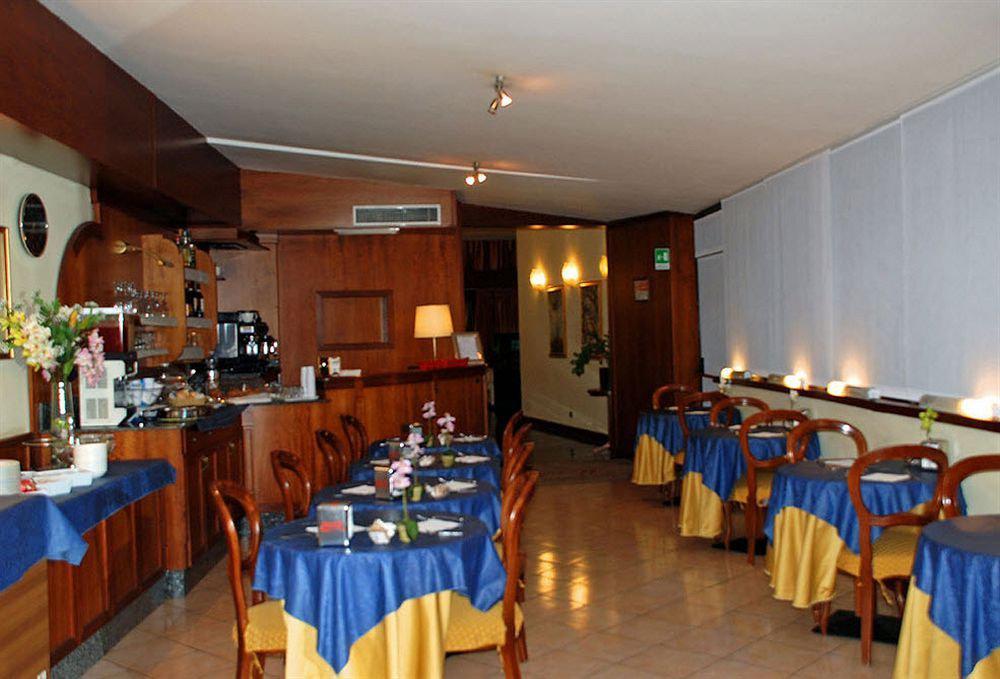 Certosa Hotel Milan Luaran gambar