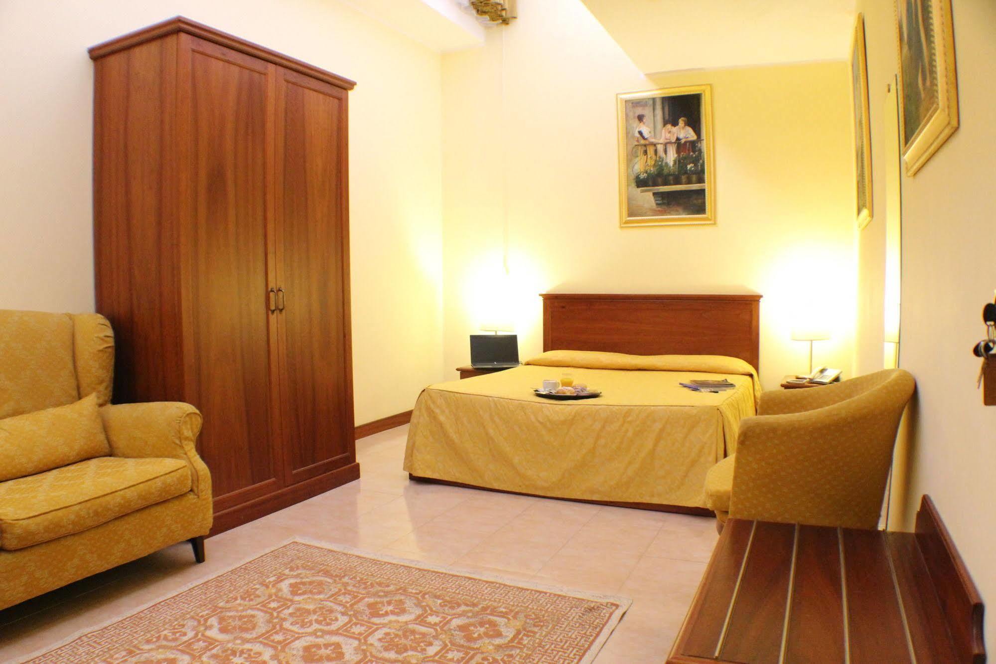 Certosa Hotel Milan Luaran gambar