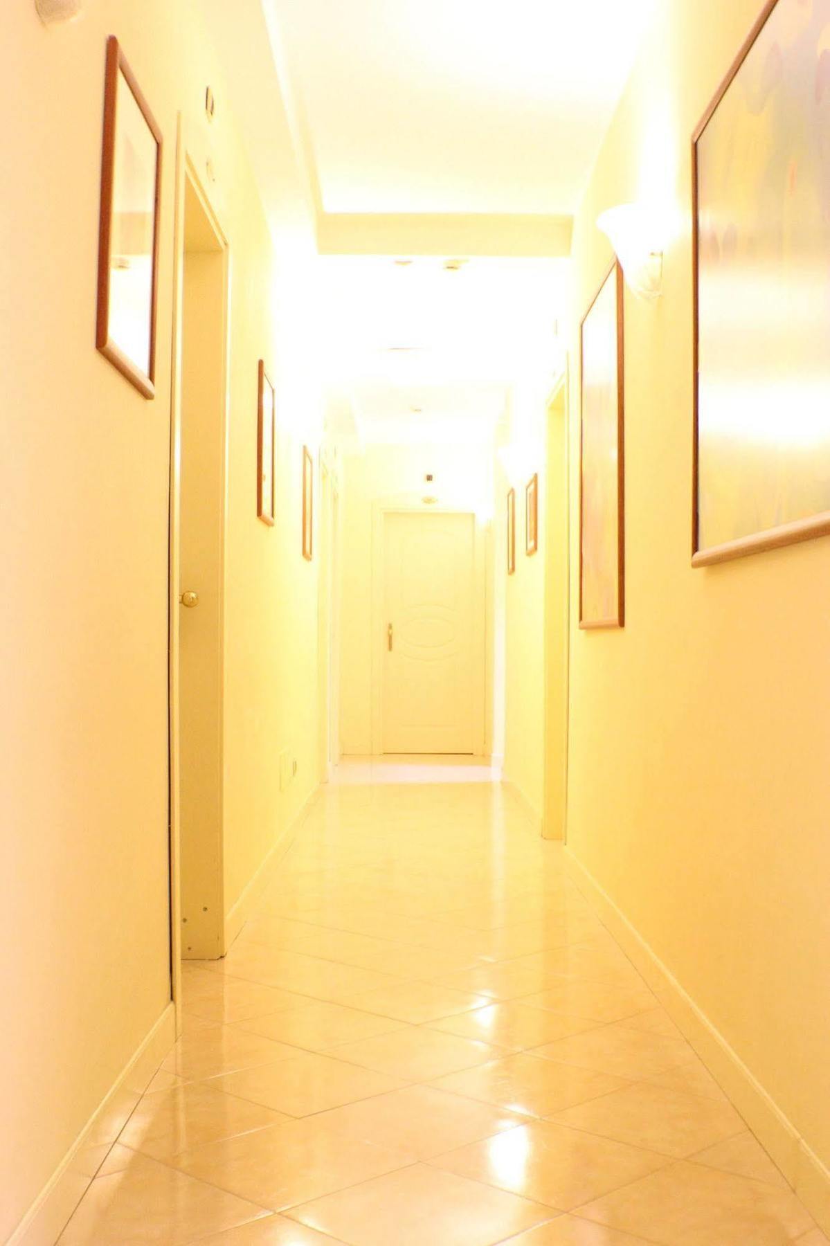 Certosa Hotel Milan Luaran gambar